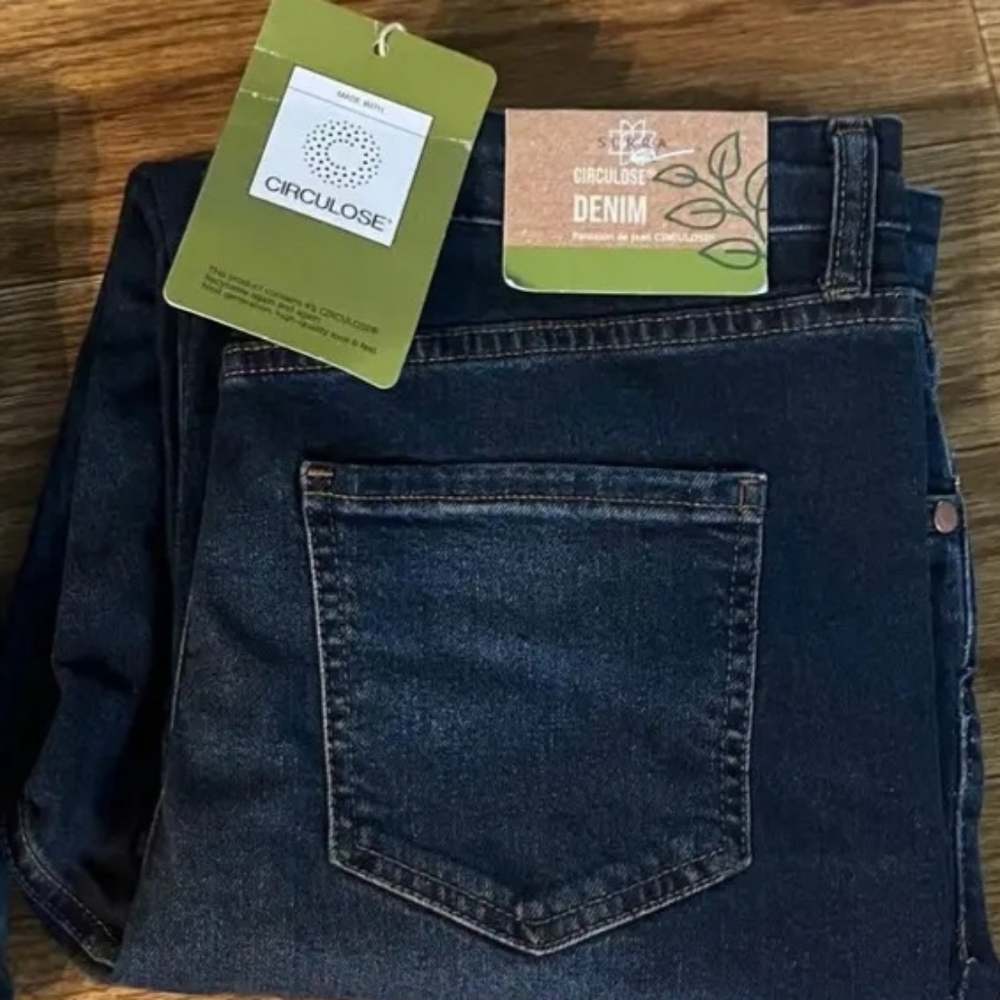 Nwt SERRA Blue Straight Leg Jeans, Sz Med, Dark Wash - Picture 5 of 7
